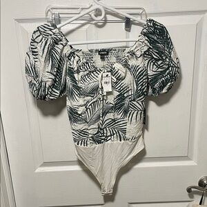 Chaps Leaf Print Kids Bodysuit in Green and White